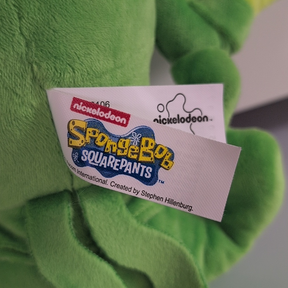 ♥️BNWT♥️ The Flying Dutchman Glow In The Dark Plush, Spongebob The Movie - Picture 6 of 8